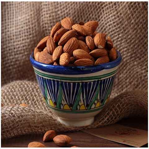 بادام مامایی ممتاز + خرید به صرفه